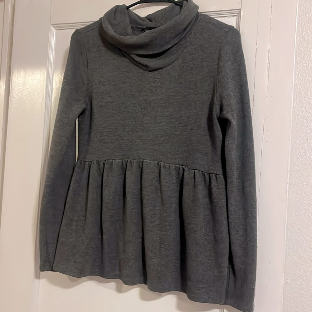 Gray crisscross back sweater